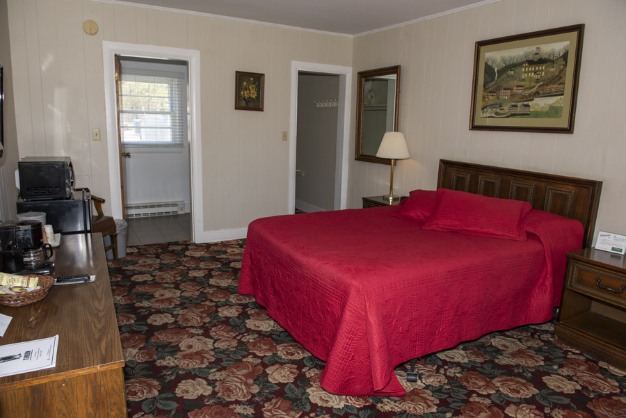 Motel-Room